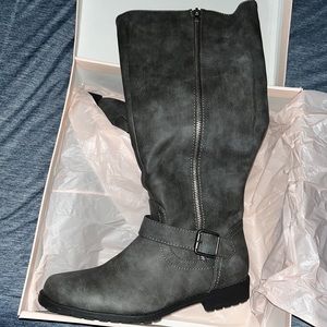 Grey knee length boots size 10